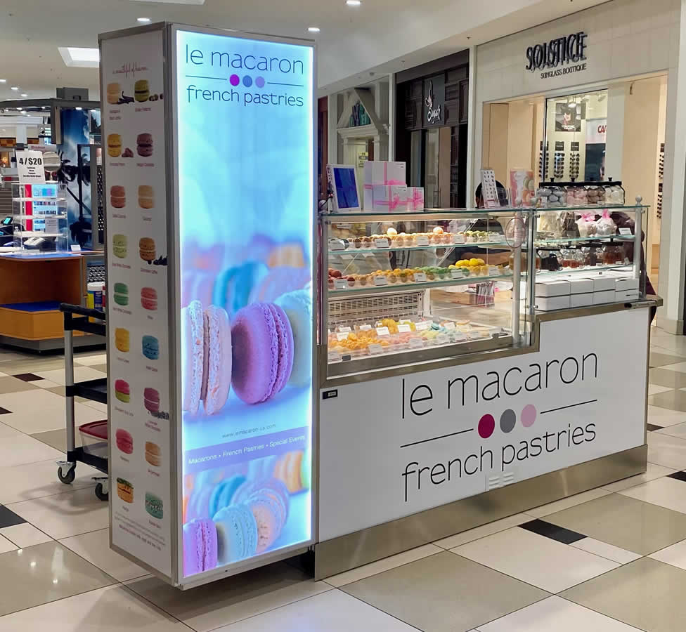 A Macaron Franchise Model in a mall